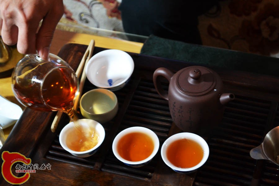 1 泡茶.jpg