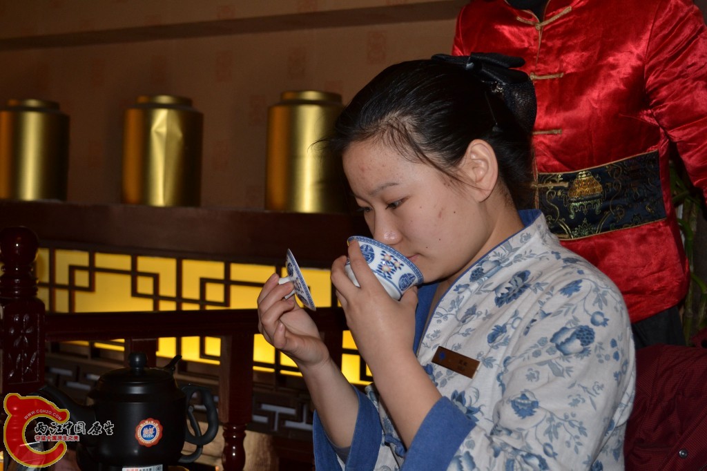 conew_女茶师 (1).jpg