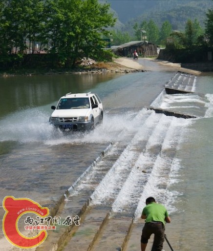 QQ截图20120427210557.jpg