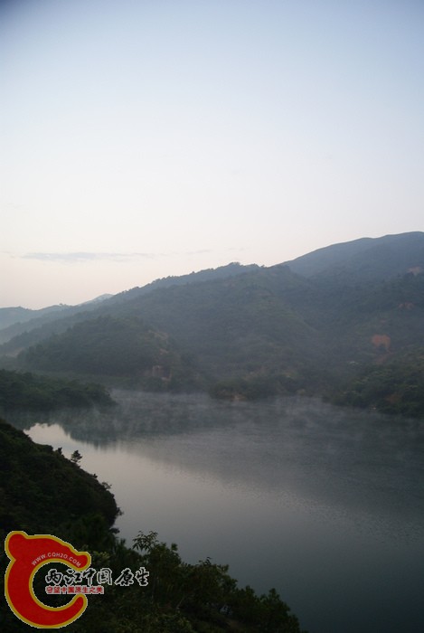 古墓 (2).JPG