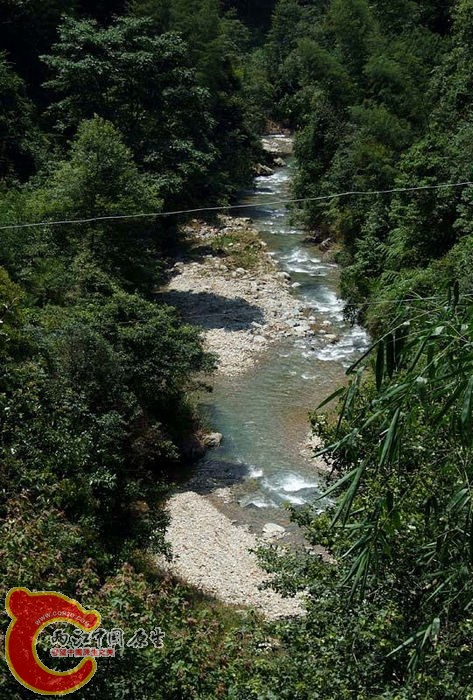 05.jpg