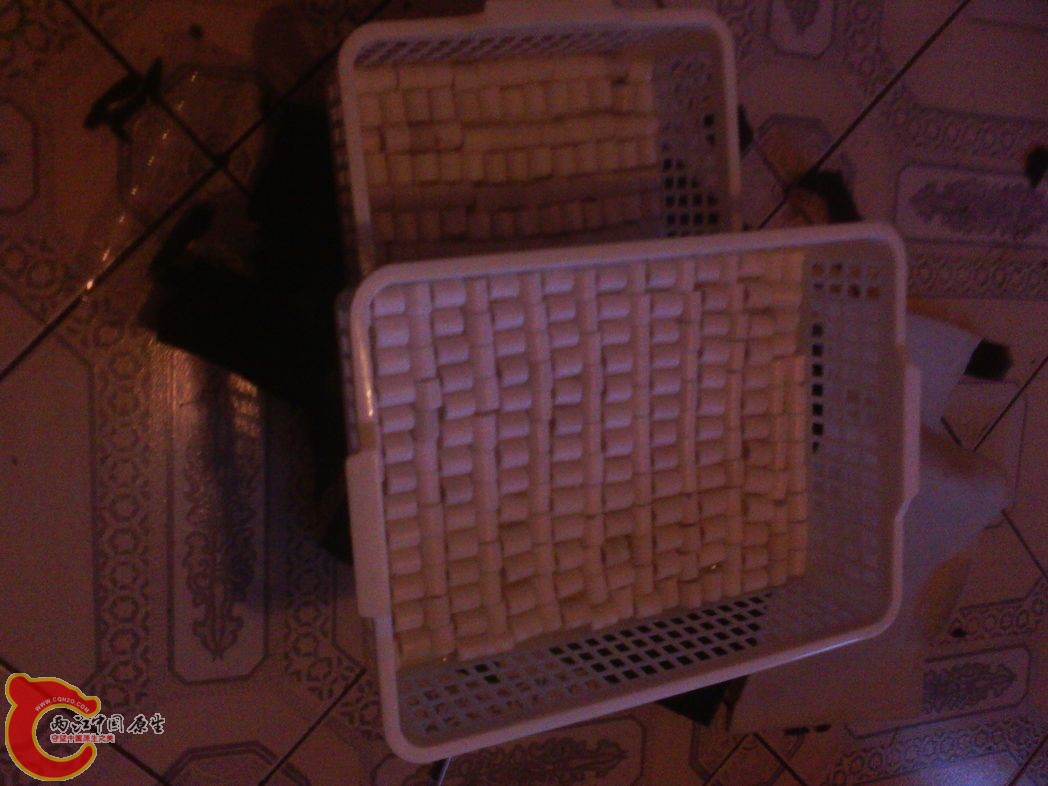 后两层的排列，只排了一层