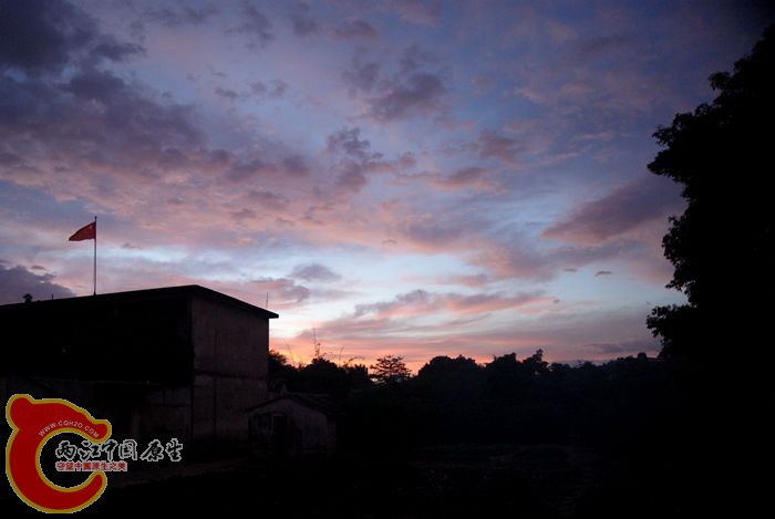 02.jpg