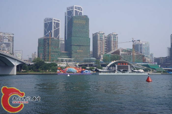 水上活动的主席台