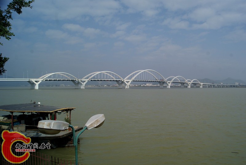 03.jpg