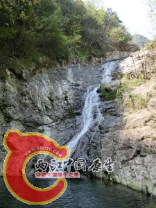 桃花潭水深千尺