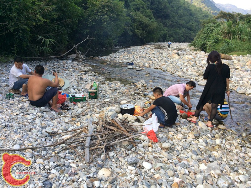 13-野炊.jpg