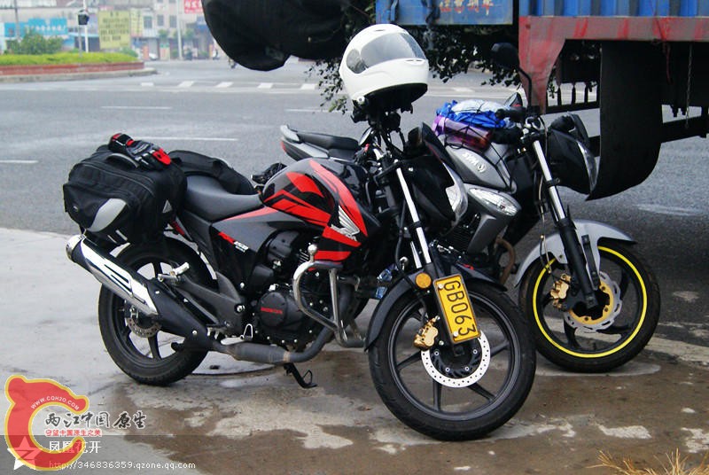 02.jpg