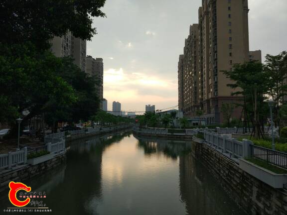 065605pm9hm1zrrmhc1ofm.jpg