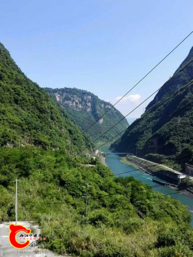 大坝245米高