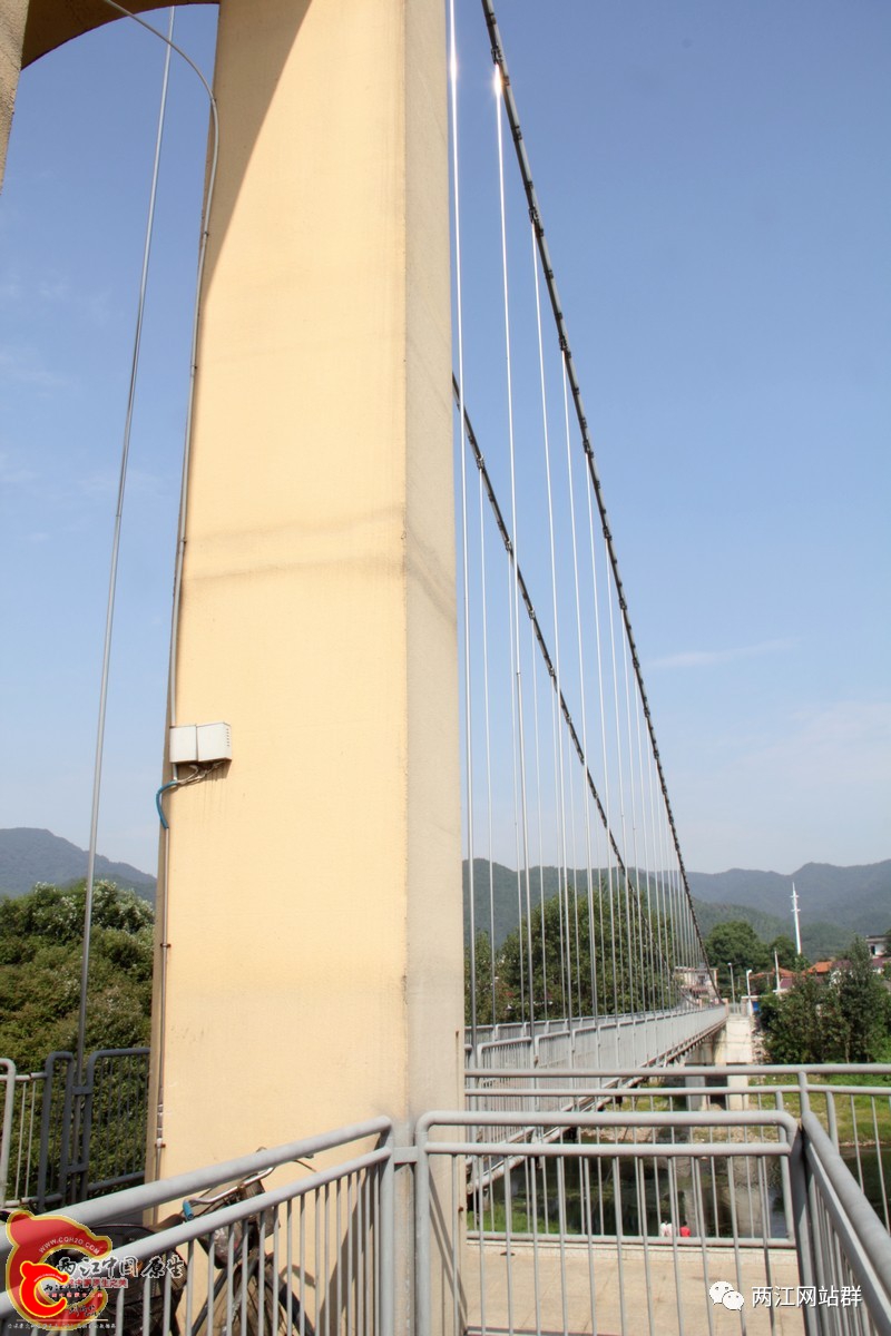 70ffdbac1ff3d1f583a9f586f2745a97.jpg