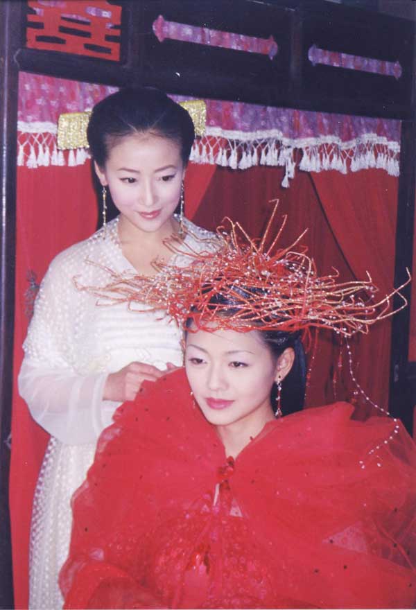 [转帖]我们来说说古装呕像造型女子篇吧