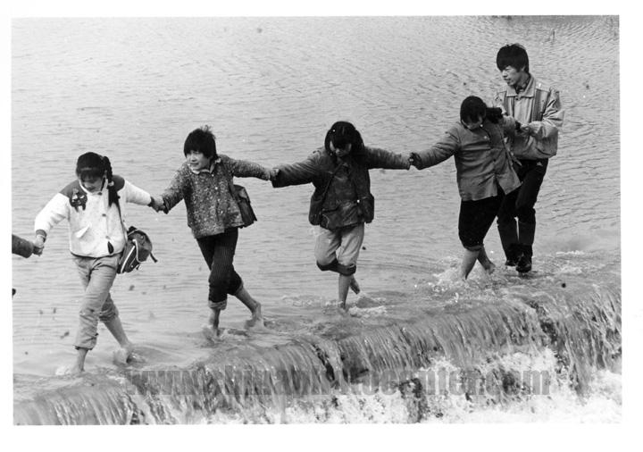 一组图片,看后想哭,心里酸酸的！