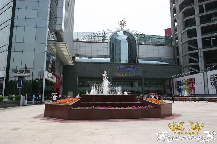 [原创]现场直播...1小时前花地湾朝圣记..多图..非高速宽带莫进...