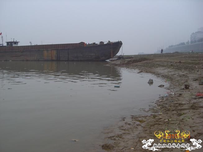 赣江。。防洪堤坝