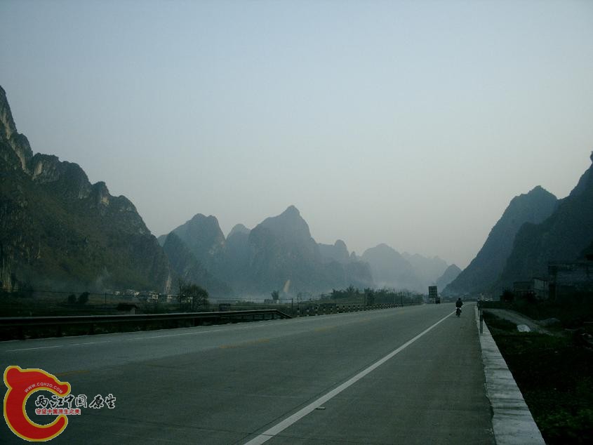 PHTO0100.JPG