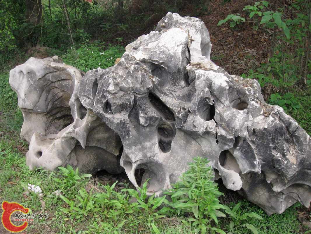 爬坡累得人黑云失