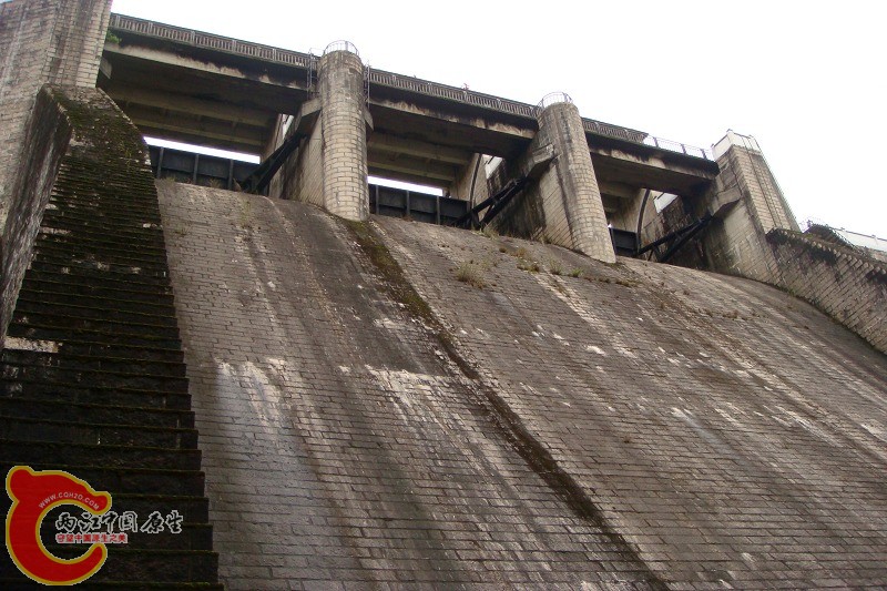 水库大坝