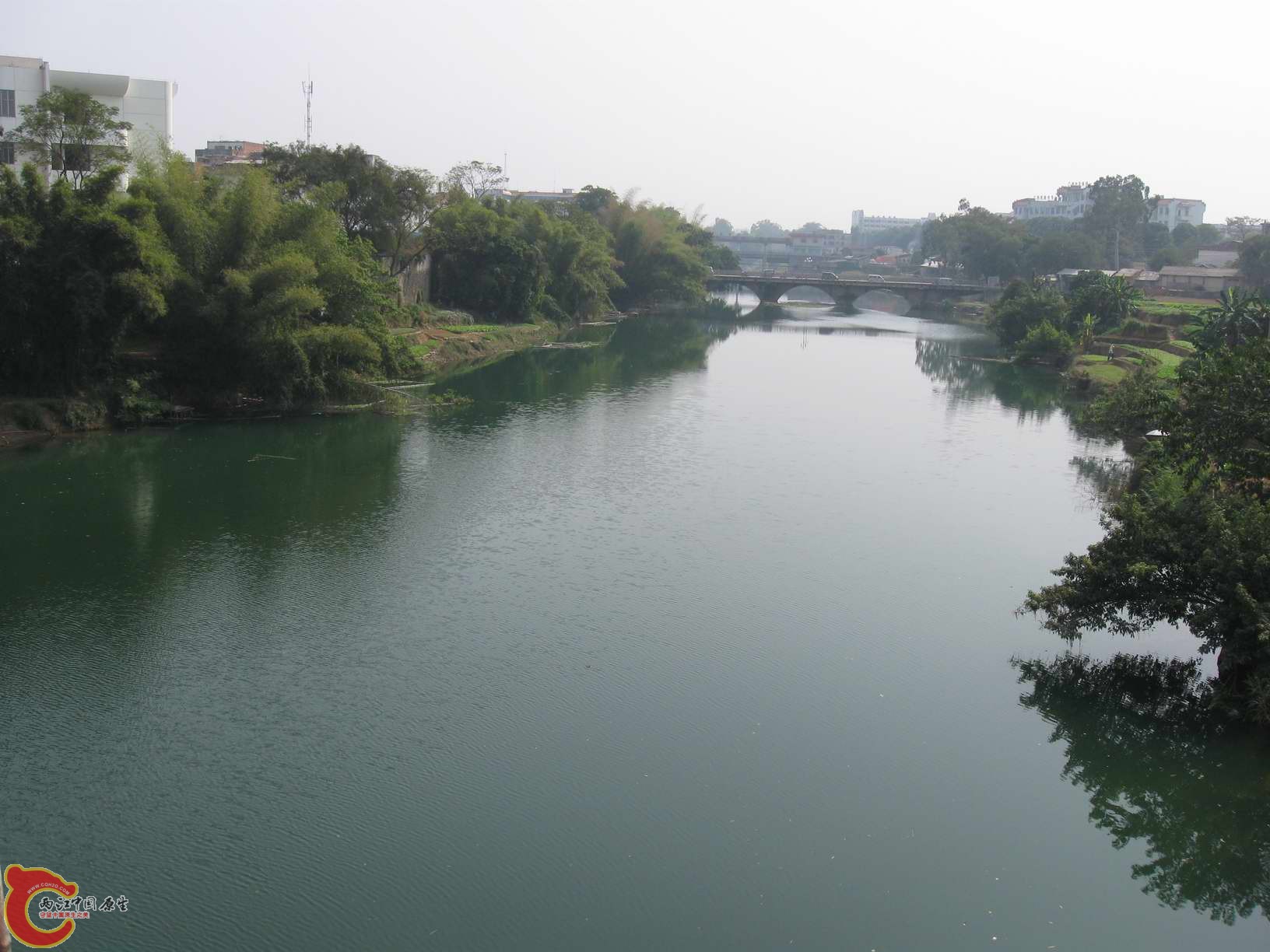 枯水期时XX河