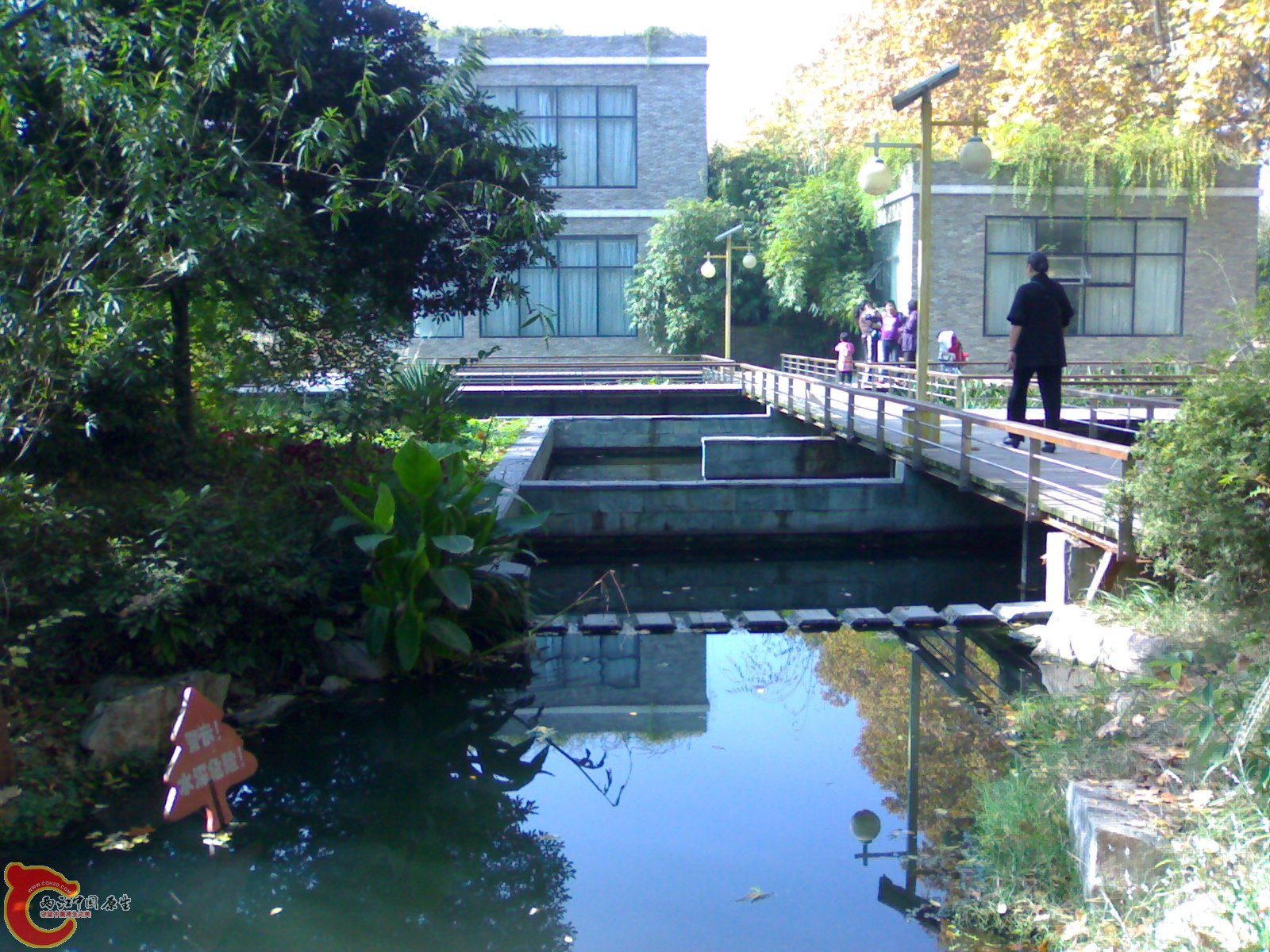 20101112886.jpg