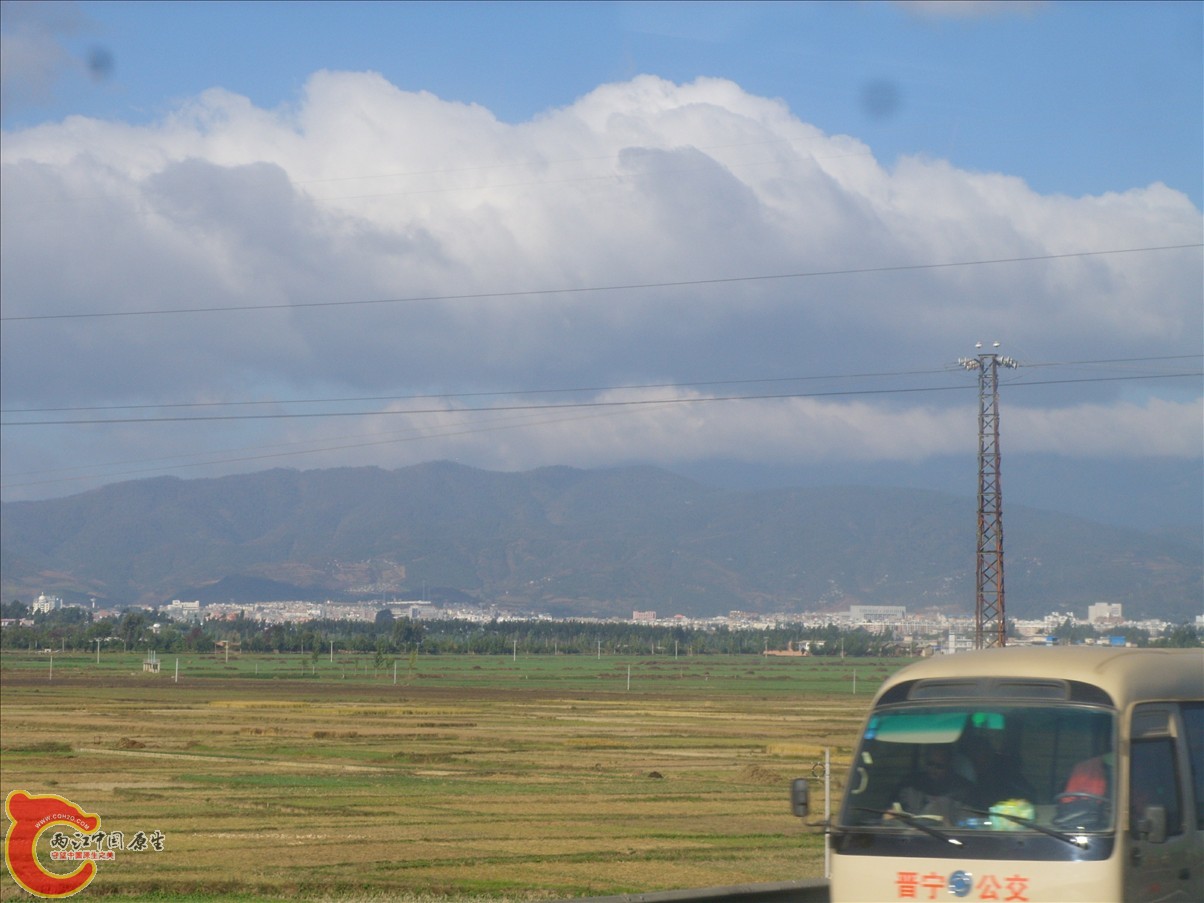 SS852130.JPG